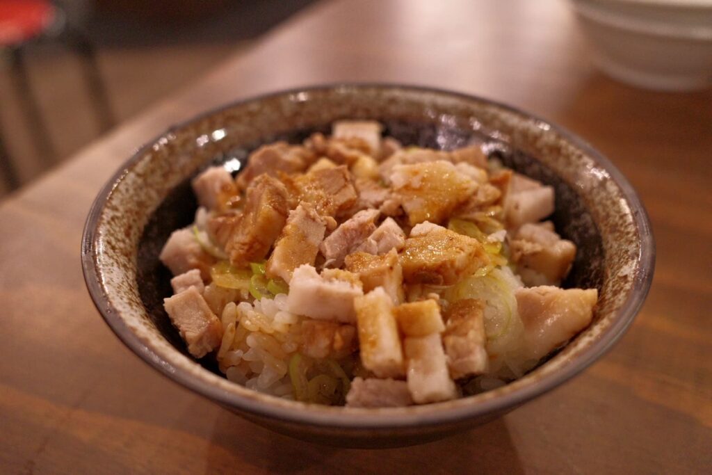 チャーシュー丼